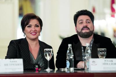 Soprano Anna Netrebko announces separation from tenor Yusif Eyvazov