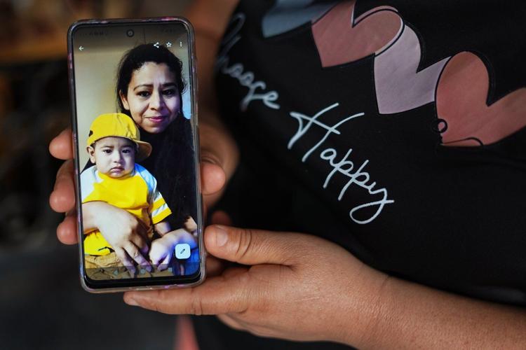 Relatives of Salvadoran family slain in Georgia crash left reeling from tragedy