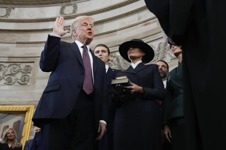 PHOTO COLLECTION: Trump Inauguration Swearing In
