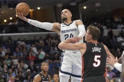 NBA roundup: Heat trim Grizzlies, Rockets dunk Raptors