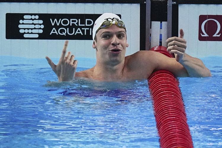 Léon Marchand breaks world record in 200 individual medley in 1 minute, 52.61 seconds