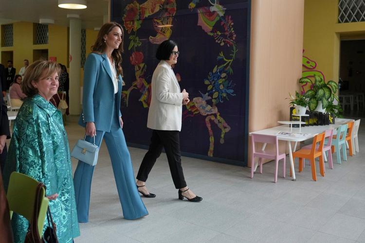 Princess Catherine arrives in Italy on first solo trip abroad after cancer goes into remission