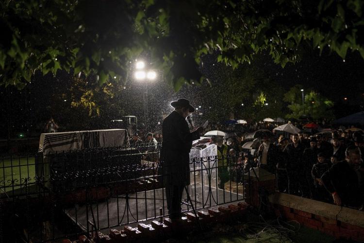 3 Uzbek nationals arrested in the killing of an Israeli-Moldovan rabbi in the UAE