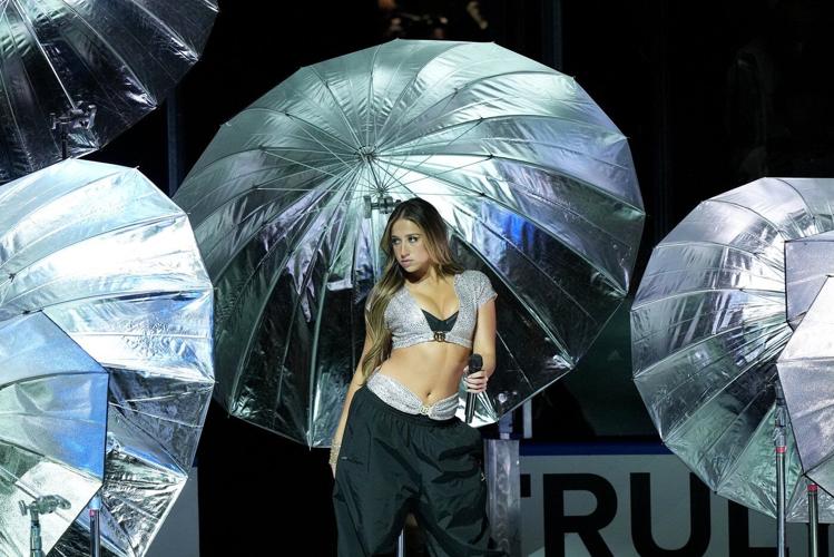 Tate McRae leads Junos race as Mark Carney set for appearance tonight