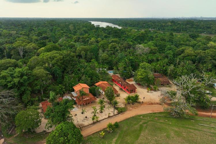 Communities of slave descendants in Brazil demand recognition of territories