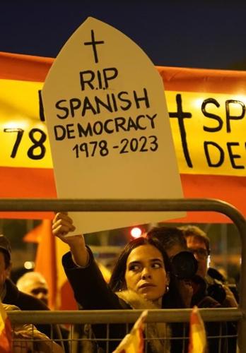 Spain's leader defends amnesty deal for Catalan separatists ahead of vote on new government