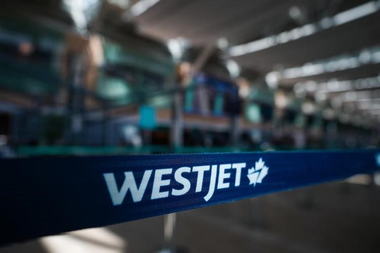 WestJet annule au moins 407 vols à la suite d'une grève surprise des mécaniciens