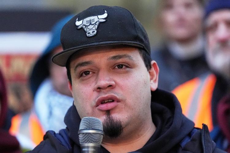 Kilmar Abrego Garcia asks US judge in Tennessee to dismiss his criminal case, saying it's vindictive