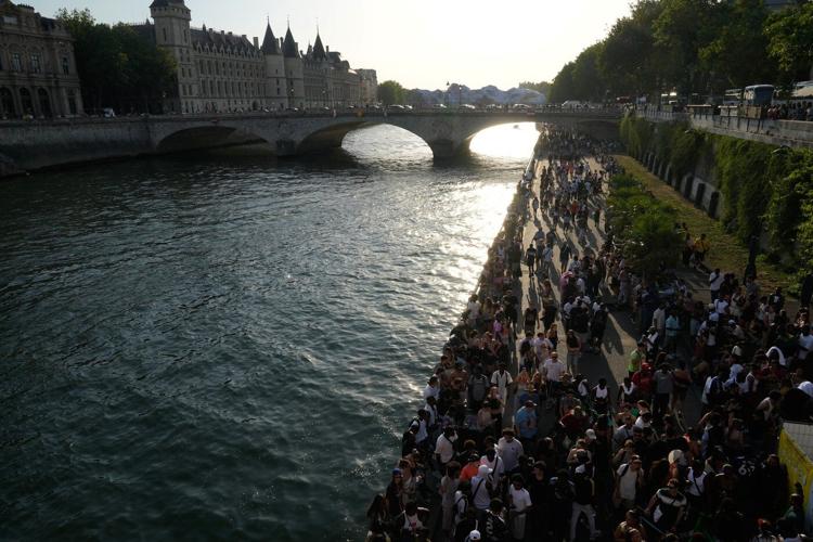 France braces for a week of punishing heat as red alerts spread
