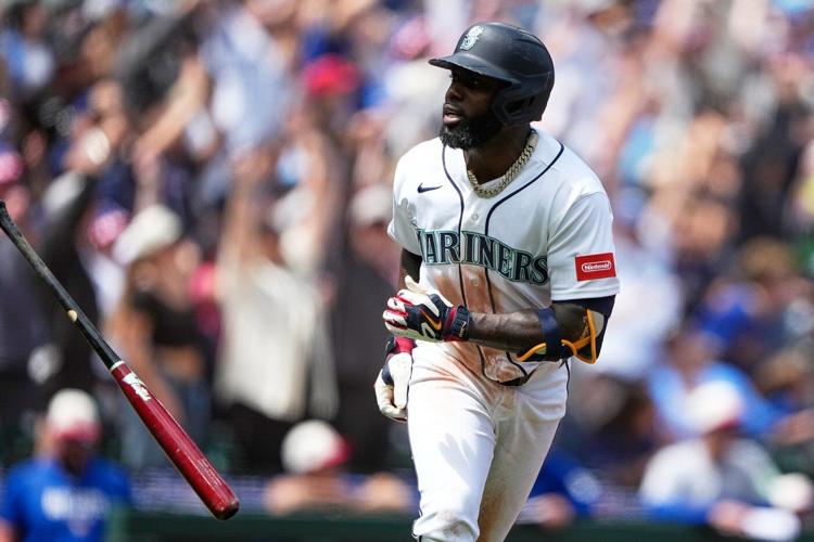 Mariners rout Blue Jays 11-0 behind Logan Gilbert's one-hit outing