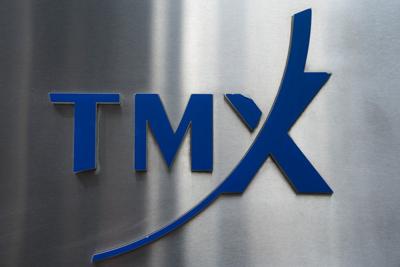 Markets in Canada, U.S. down in late-morning trading as oil prices move up