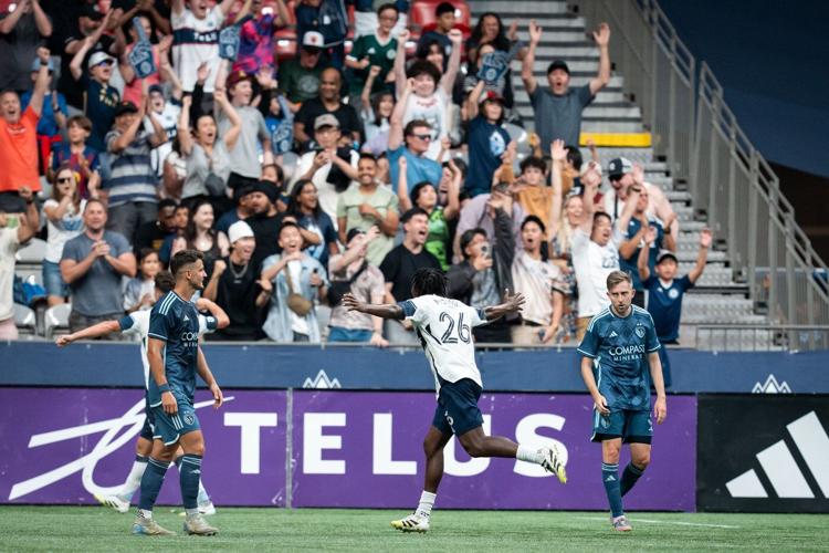 Sabbi scores, Vancouver Whitecaps blank struggling Sporting Kansas City 3-0
