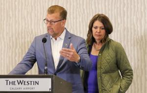 Alberta minister says 'human error' saw detainees dropped off in Edmonton streets