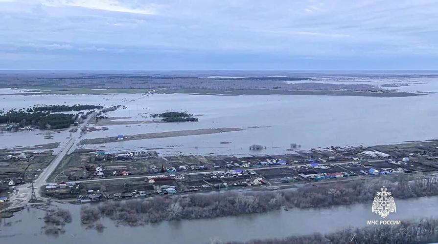 More homes flooded in Russian region bordering Kazakhstan, other areas
