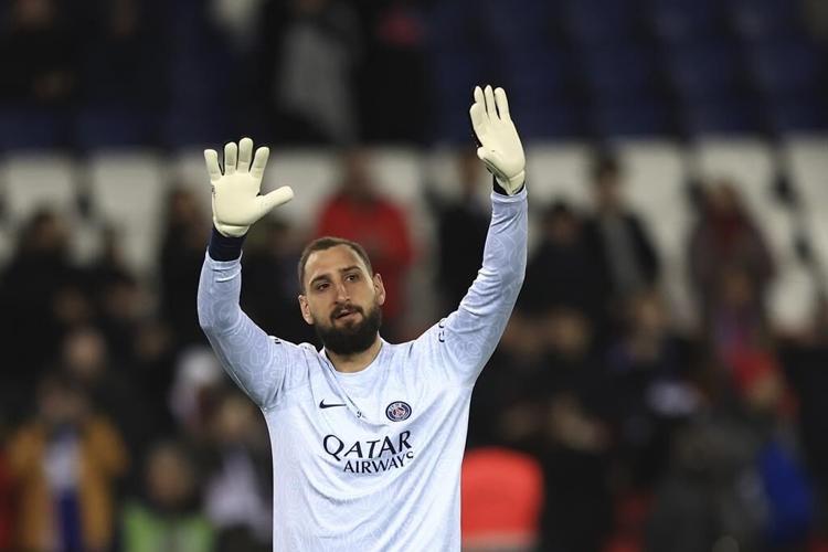 French police investigate violent home robbery of Paris Saint-Germain 'keeper Gianluigi Donnarumma