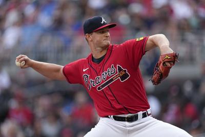 ��ɫtv pitcher Soroka, ��ɫtvs agree to one-year, $9 million contract