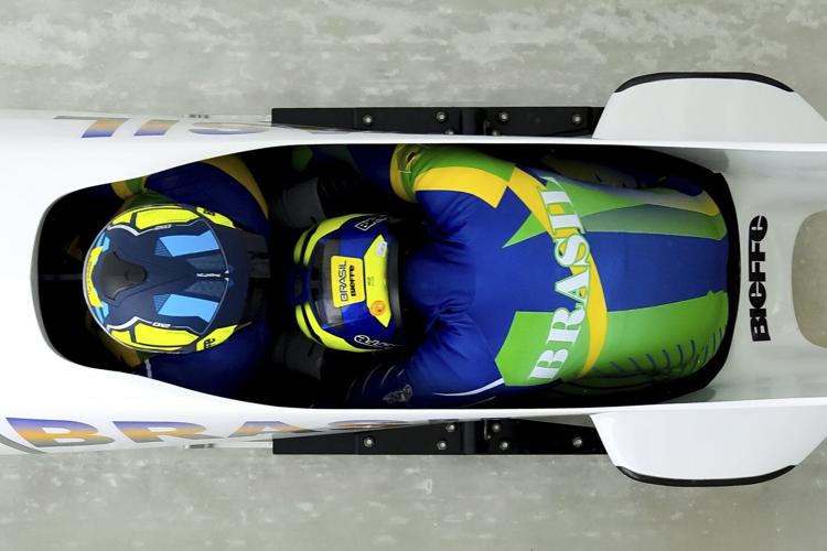 Germans hold 1-2-3 spots midway through 2-man world bobsled championship, with US in medal hunt