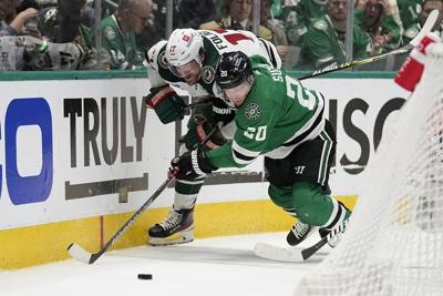 Hintz hat trick as Stars get even with 7-3 win over Wild