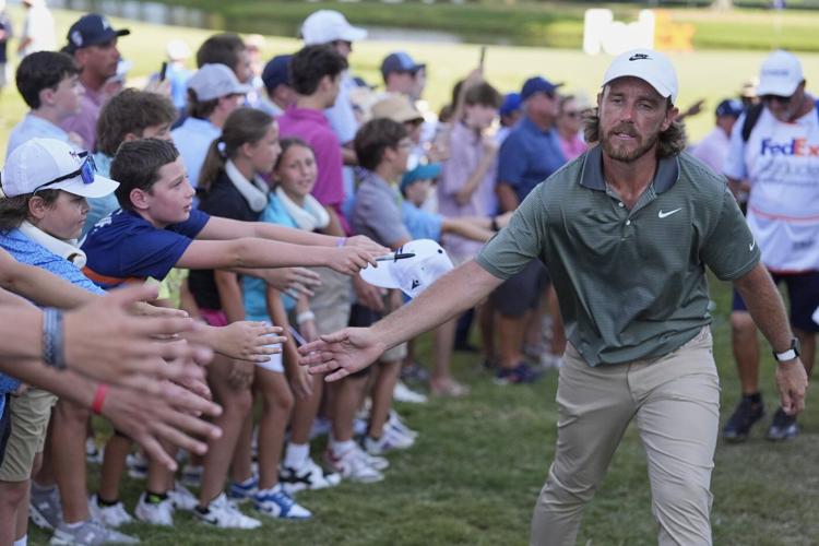 Fleetwood clings to one-shot lead in Memphis as Scheffler lurks