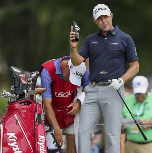 Langer takes 2-shot lead in U.S. Senior Open