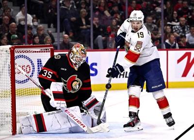 Ullmark victorious in Ottawa debut as Senators top defending champion Panthers 3-1