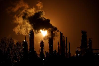 Canada to stop directly financing fossil fuel projects abroad, with narrow exceptions