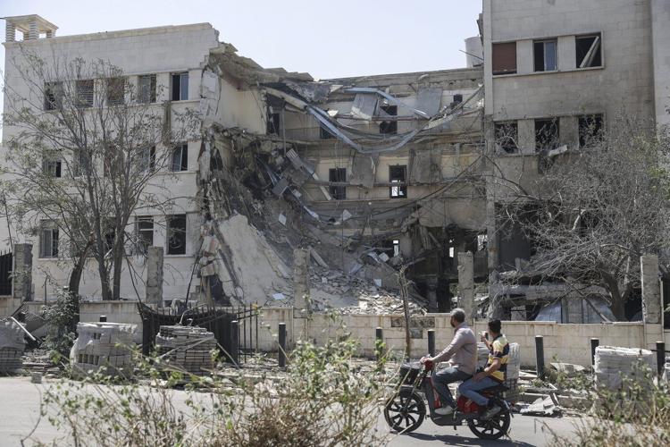 Syrian forces withdraw from Sweida after ceasefire goes into effect