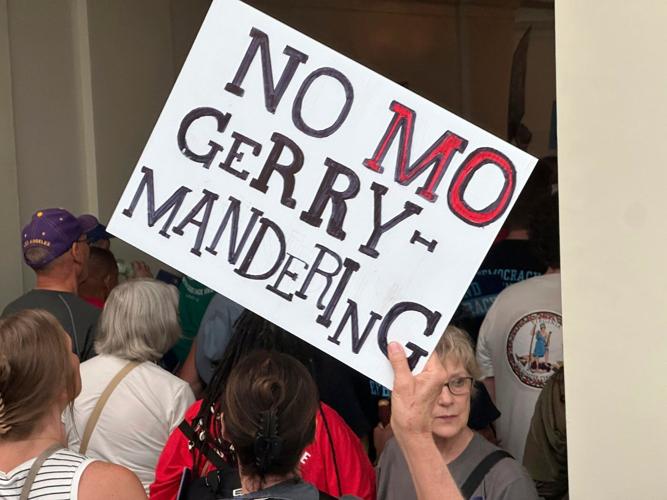 Missouri governor signs Trump-backed plan aimed at helping Republicans win another US House seat