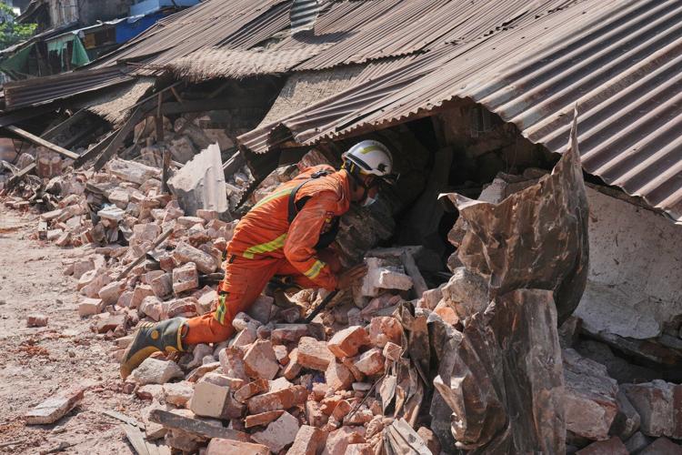 Man rescued from rubble in Myanmar's capital but hope fading of finding more earthquake survivors