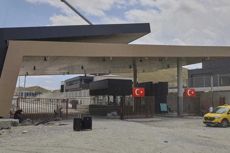 Iranians seek temporary refuge in neighboring Turkey as the conflict with Israel escalates