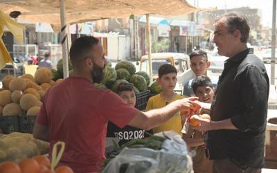 Bob Woodruff returns to Iraq roadside where bomb nearly killed him 17 years ago