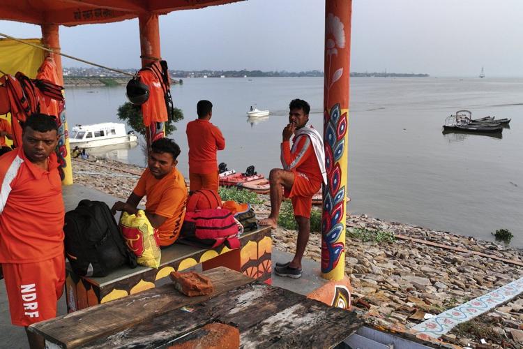 Flash floods kill at least 4 and trap others under debris in northern India