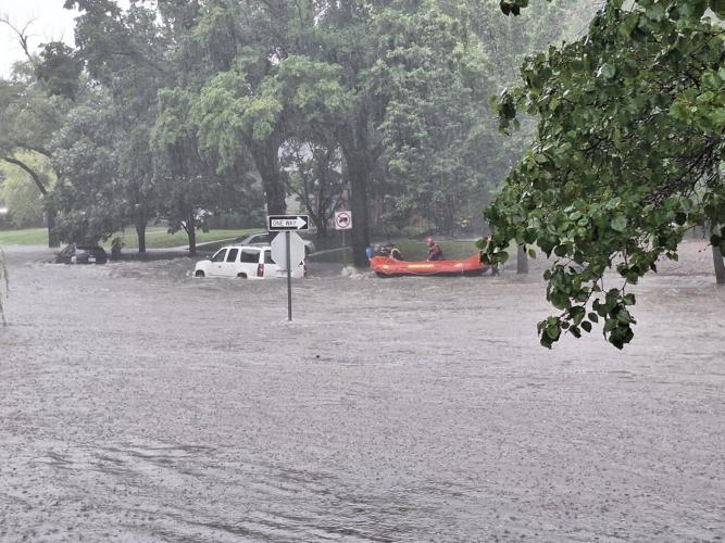 1 dead after severe weather tears through central US, including flooding in Texas and Kansas
