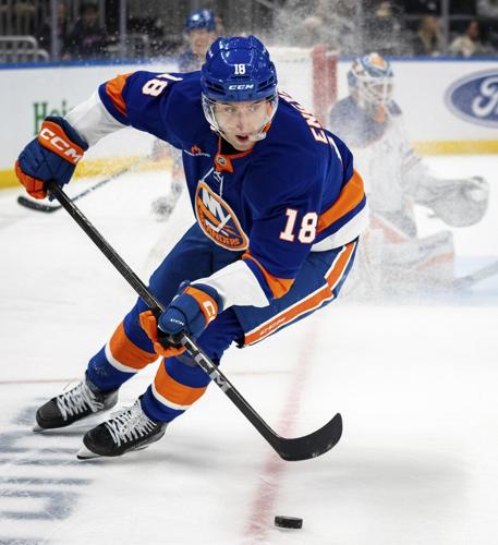 Draisaitl scores on breakaway in OT to lift Oilers to 2-1 win over Islanders