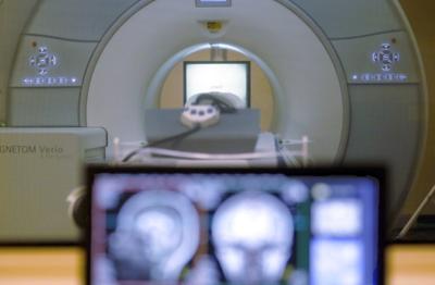 Man pulled into MRI machine after he walked into an exam room wearing a chain necklace