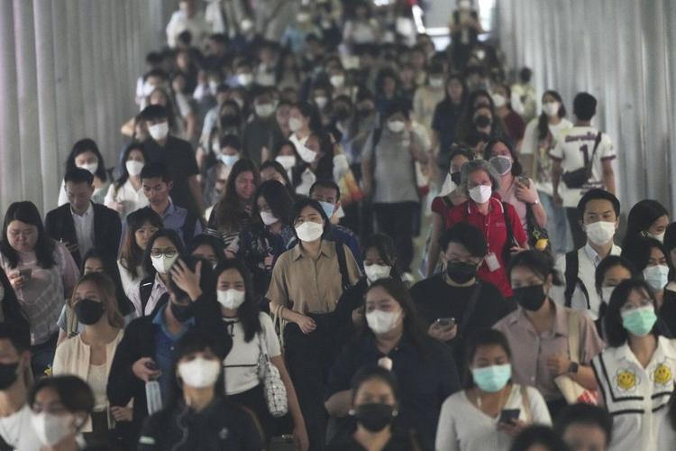 Scientists around the globe raise concerns as the US stops sharing air quality data from embassies