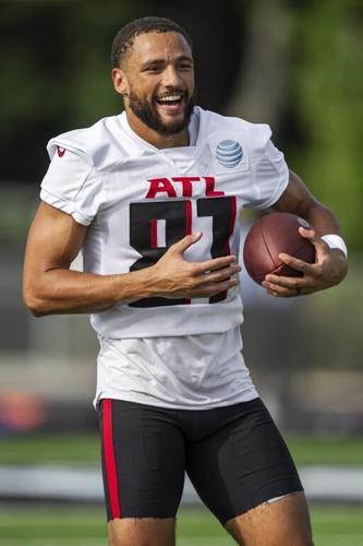 All-star receiver Mack back with Alouettes after NFL stint with Falcons