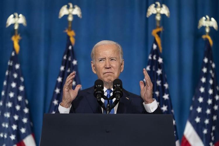 In campaign swing, Biden focuses on incumbent Democrats