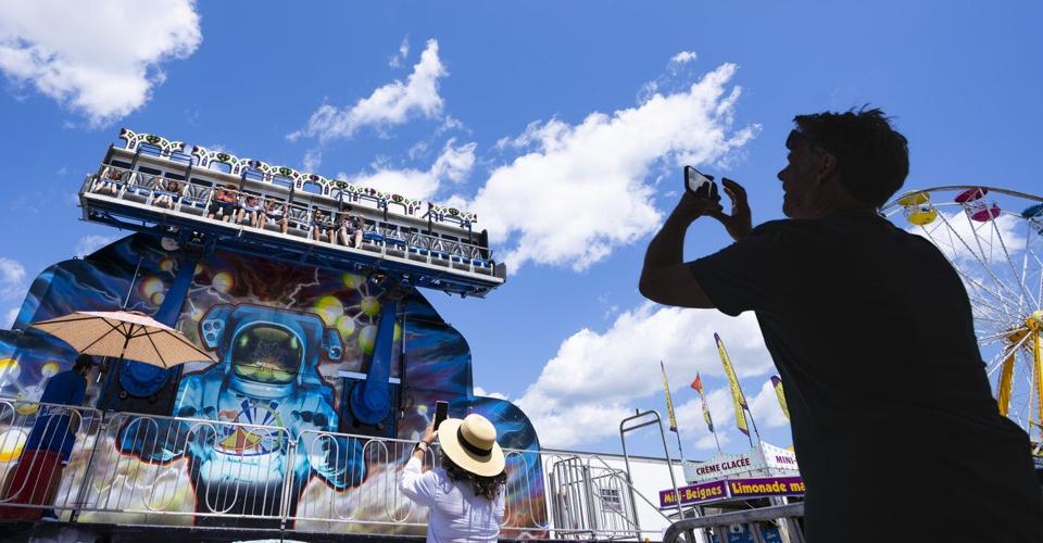 Photo Gallery: Quebec's travelling carnivals, a summer staple
