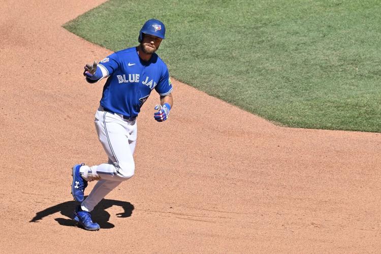 Guerrero Jr., Blue Jays continue to struggle with sweep at hands of Rangers