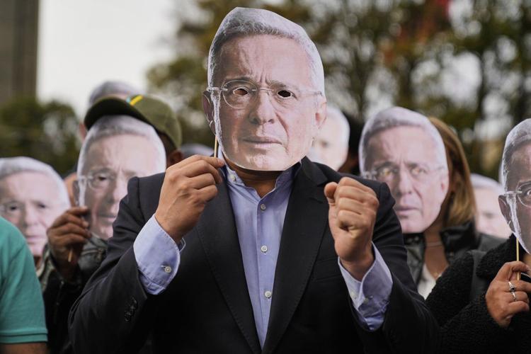 Ohio Sen. Bernie Moreno pushes Trump's agenda on drugs and trade in Colombia homecoming