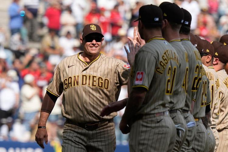 Padres announce agreement to sell team to investor group led by Kwanza Jones and José E. Feliciano