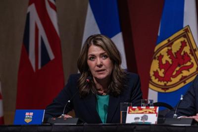 Alberta Next panel, seeking input on federal grievances, hosts town hall in Airdrie