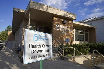 Utah judge delays implementing statewide abortion clinic ban