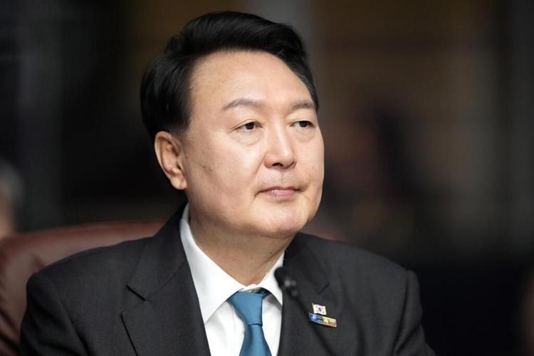 Presidents of South Korea and Poland hold talks on security, war in Ukraine and business cooperation