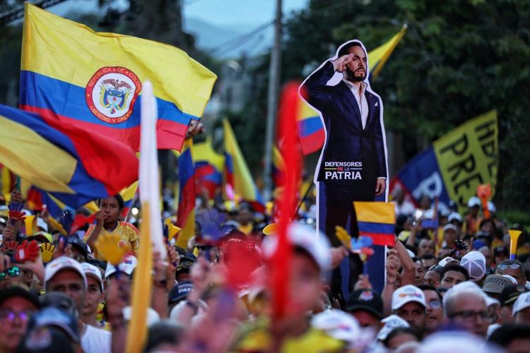Colombians vote in a presidential runoff that pits an outsider against a progressive