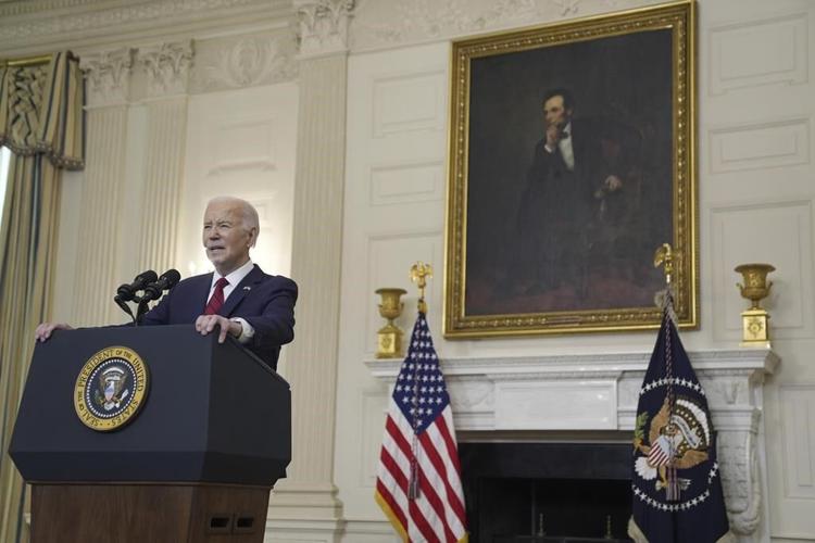 Biden signs a $95 billion war aid measure with assistance for Ukraine, Israel and Taiwan