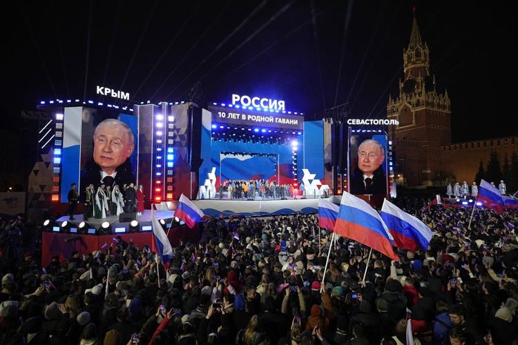Shocked by US peace proposal, Ukrainians say they will not accept any formal surrender of Crimea