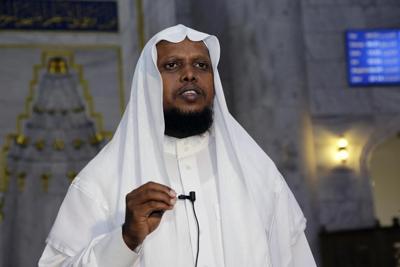 Some in dry Somalia break Ramadan fast with little but water