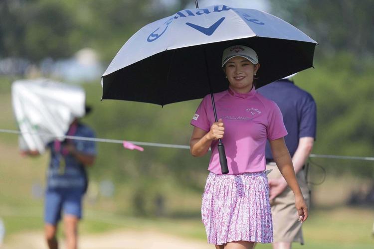 Jeeno Thitikul extends Women's PGA lead and semi-retired Lexi Thompson contending for another major